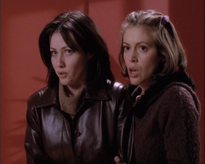 Charmed-Online-dot-net_111FeatsOfClay2059.jpg