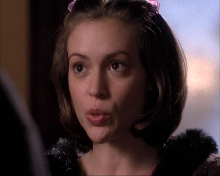 Charmed-Online-dot-net_111FeatsOfClay2106.jpg