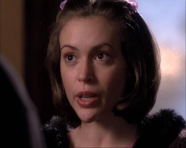Charmed-Online-dot-net_111FeatsOfClay2107.jpg