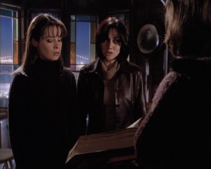 Charmed-Online-dot-net_111FeatsOfClay2131.jpg