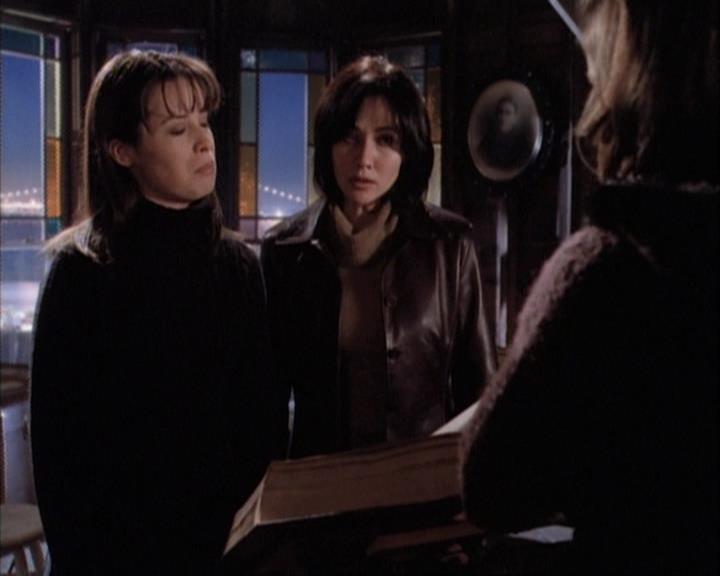 Charmed-Online-dot-net_111FeatsOfClay2135.jpg