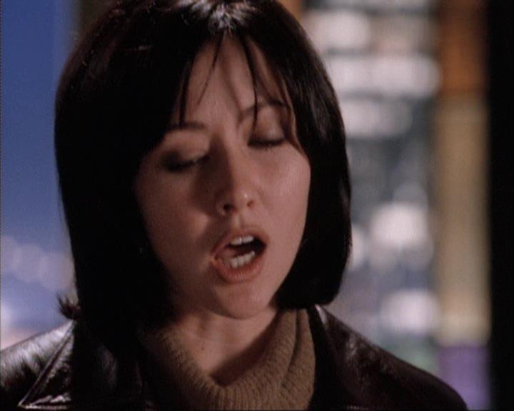 Charmed-Online-dot-net_111FeatsOfClay2142.jpg Charmed-Online-dot-net_111FeatsOfClay2142.jpg