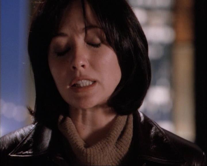 Charmed-Online-dot-net_111FeatsOfClay2143.jpg