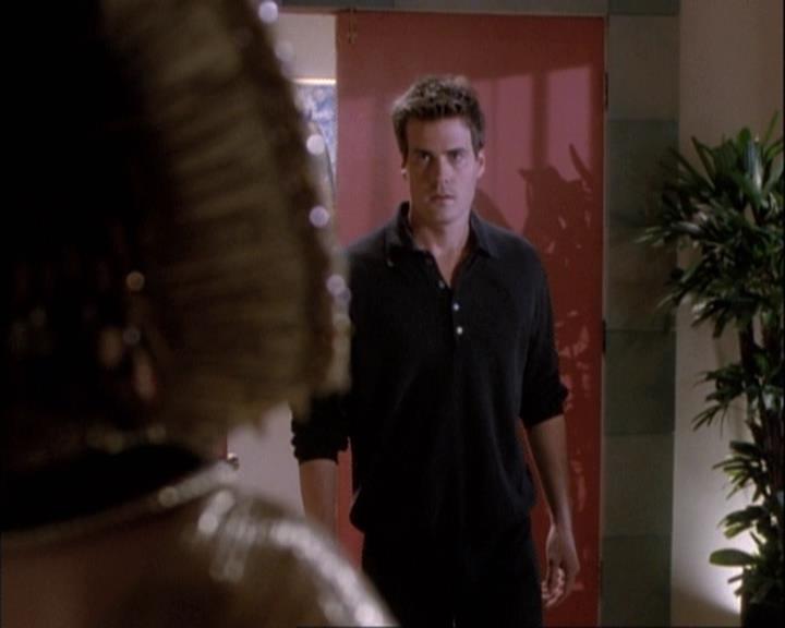 Charmed-Online-dot-net_111FeatsOfClay2212.jpg