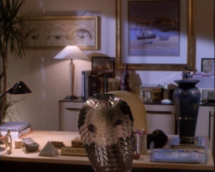Charmed-Online-dot-net_111FeatsOfClay2236.jpg