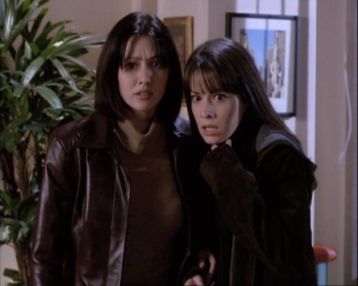 Charmed-Online-dot-net_111FeatsOfClay2265.jpg