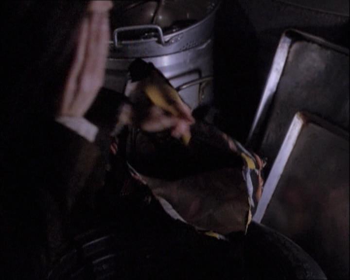 Charmed-Online-dot-net_112TheWendigo0033.jpg