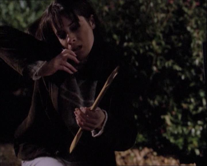 Charmed-Online-dot-net_112TheWendigo0042.jpg
