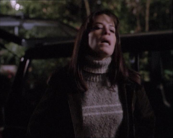 Charmed-Online-dot-net_112TheWendigo0159.jpg
