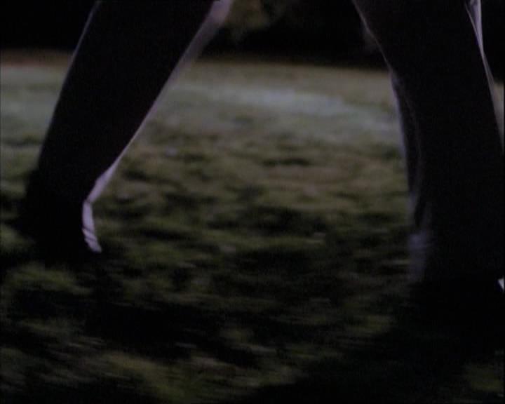 Charmed-Online-dot-net_112TheWendigo0181.jpg