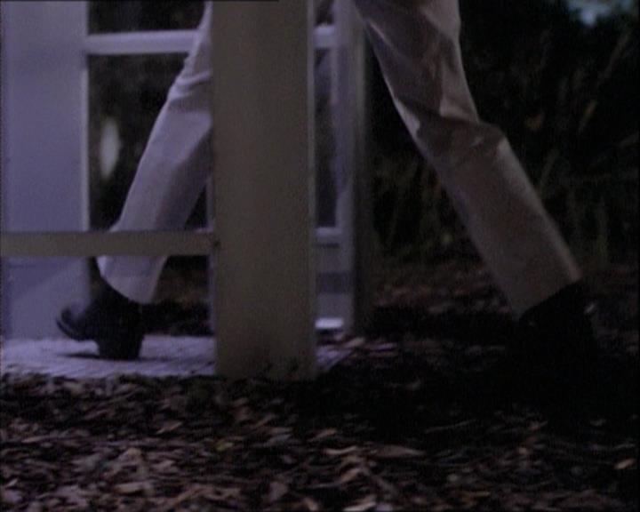 Charmed-Online-dot-net_112TheWendigo0208.jpg