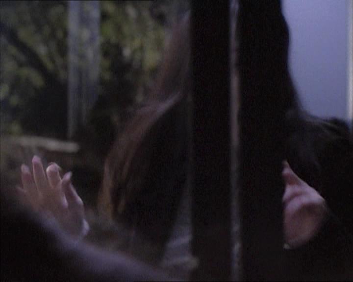 Charmed-Online-dot-net_112TheWendigo0214.jpg