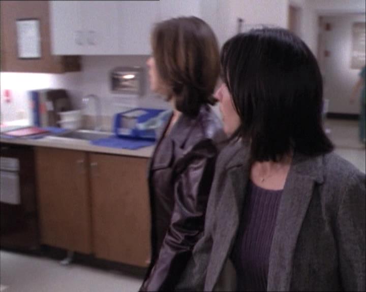 Charmed-Online-dot-net_112TheWendigo0351.jpg