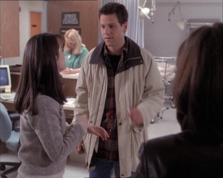 Charmed-Online-dot-net_112TheWendigo0411.jpg