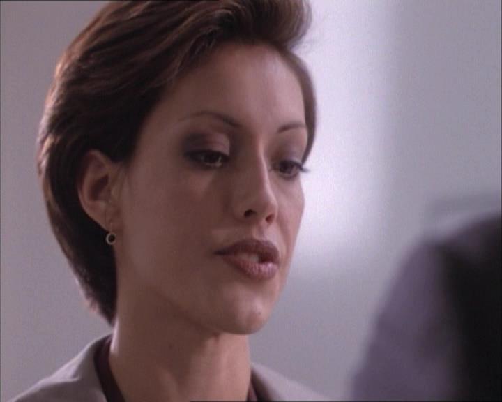 Charmed-Online-dot-net_112TheWendigo0469.jpg