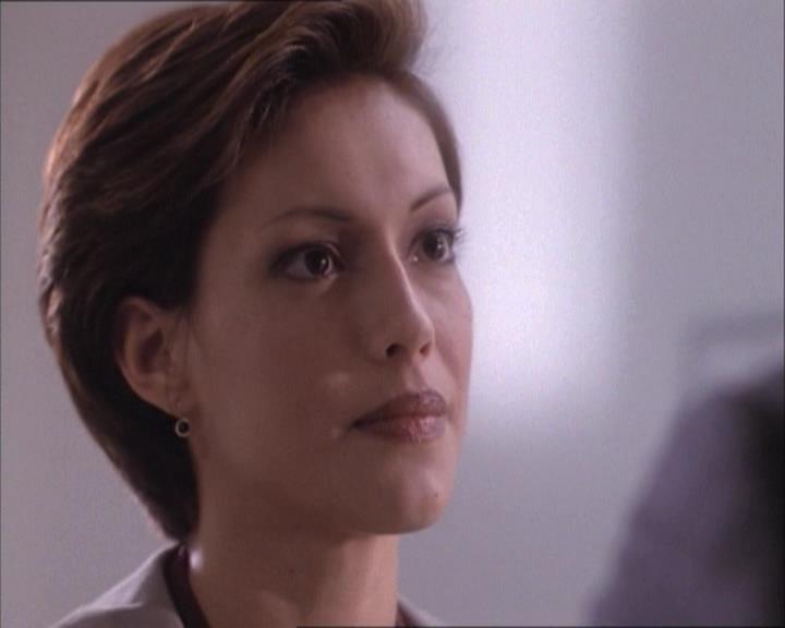 Charmed-Online-dot-net_112TheWendigo0493.jpg