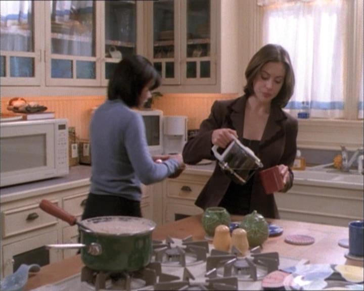 Charmed-Online-dot-net_112TheWendigo0566.jpg