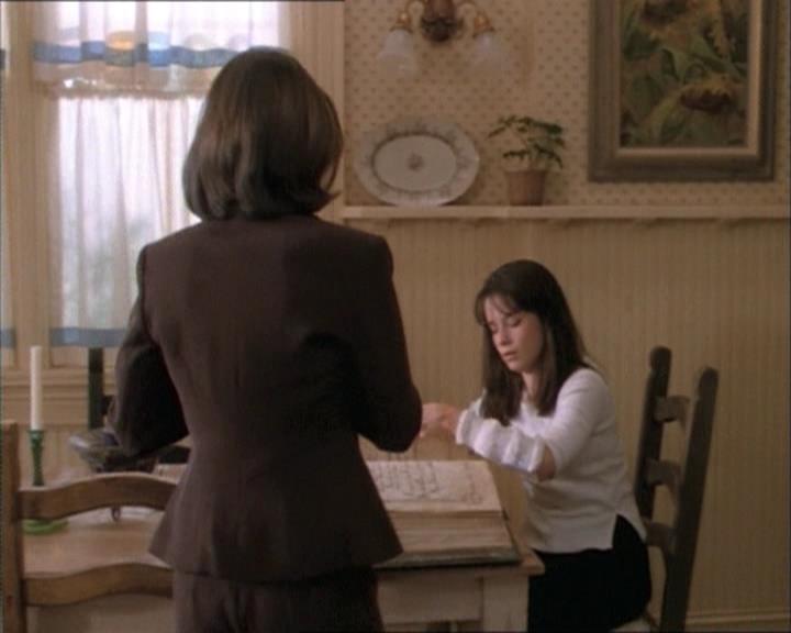 Charmed-Online-dot-net_112TheWendigo0620.jpg