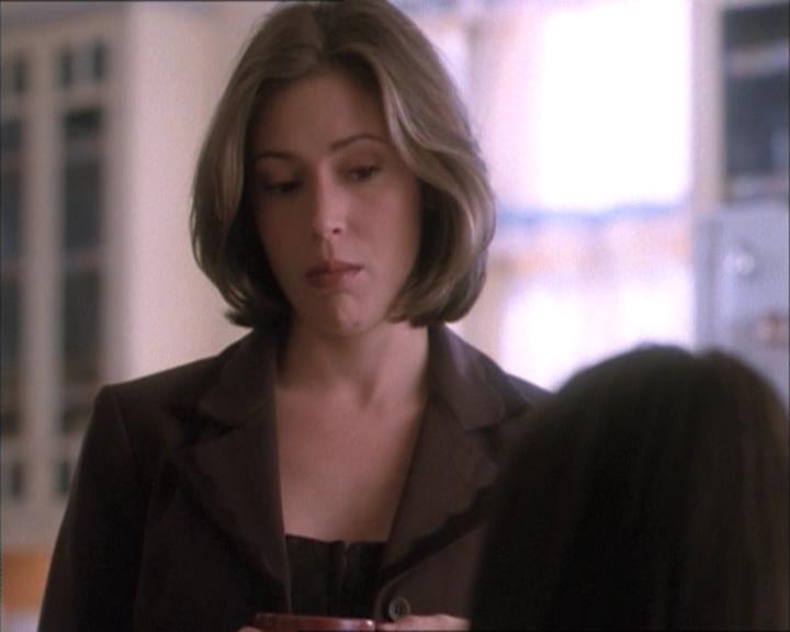 Charmed-Online-dot-net_112TheWendigo0633.jpg Charmed-Online-dot-net_112TheWendigo0633.jpg