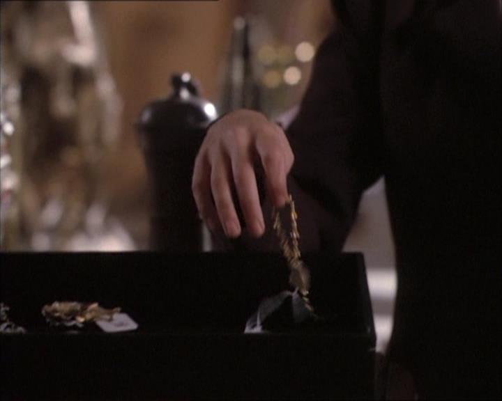 Charmed-Online-dot-net_112TheWendigo0698.jpg