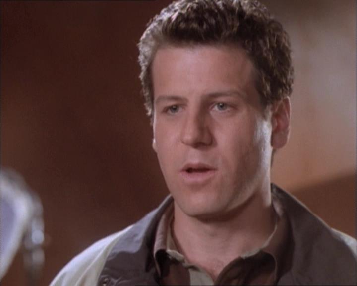 Charmed-Online-dot-net_112TheWendigo0761.jpg