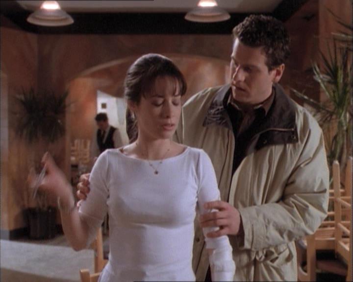 Charmed-Online-dot-net_112TheWendigo0853.jpg