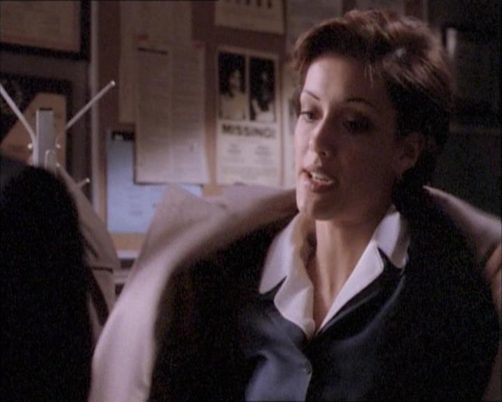 Charmed-Online-dot-net_112TheWendigo0931.jpg