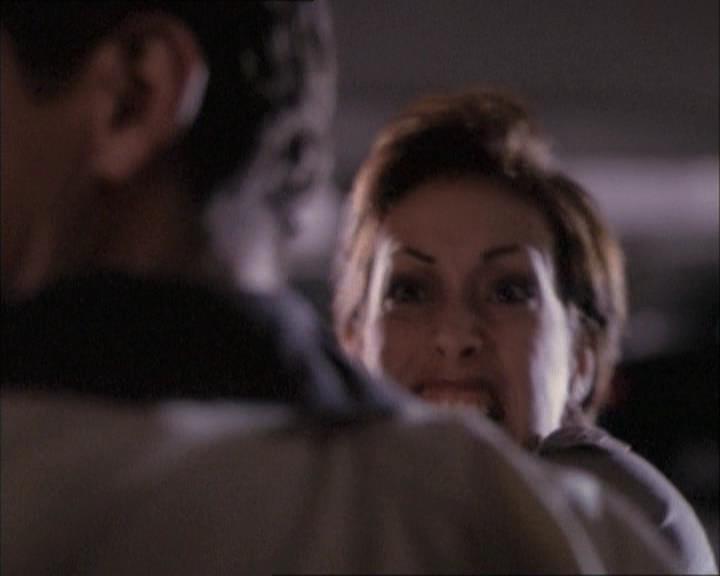 Charmed-Online-dot-net_112TheWendigo1041.jpg
