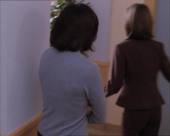 Charmed-Online-dot-net_112TheWendigo1099.jpg Charmed-Online-dot-net_112TheWendigo1099.jpg