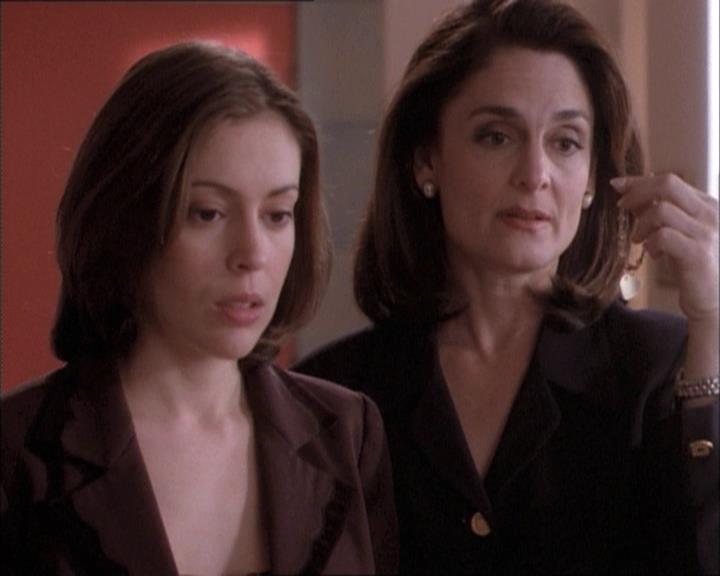 Charmed-Online-dot-net_112TheWendigo1147.jpg