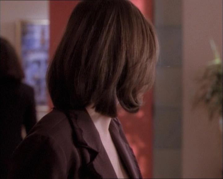 Charmed-Online-dot-net_112TheWendigo1153.jpg