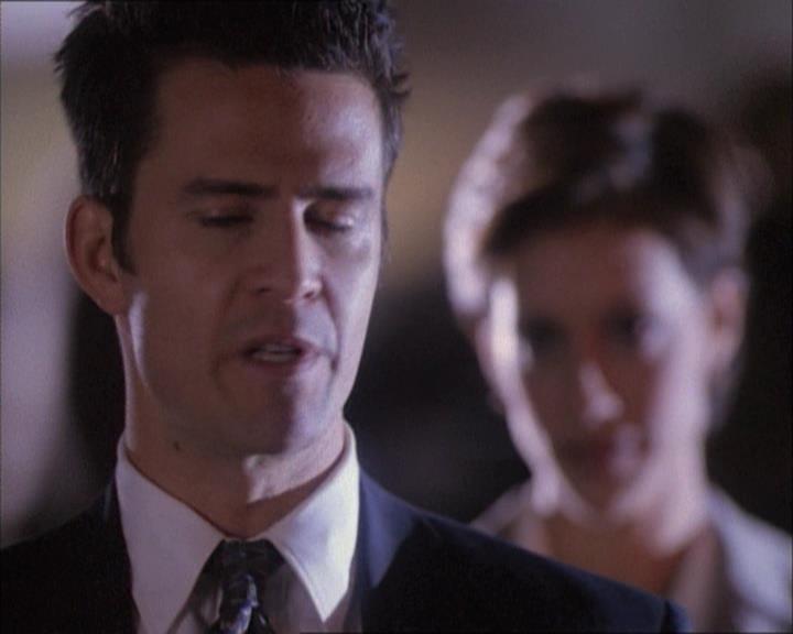 Charmed-Online-dot-net_112TheWendigo1280.jpg Charmed-Online-dot-net_112TheWendigo1280.jpg