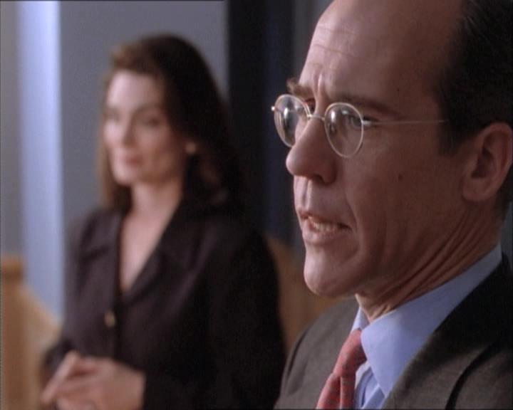 Charmed-Online-dot-net_112TheWendigo1395.jpg Charmed-Online-dot-net_112TheWendigo1395.jpg