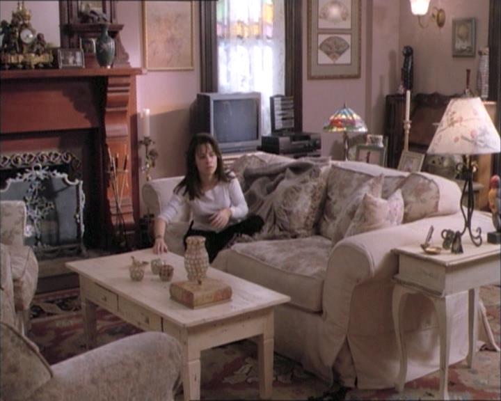 Charmed-Online-dot-net_112TheWendigo1443.jpg