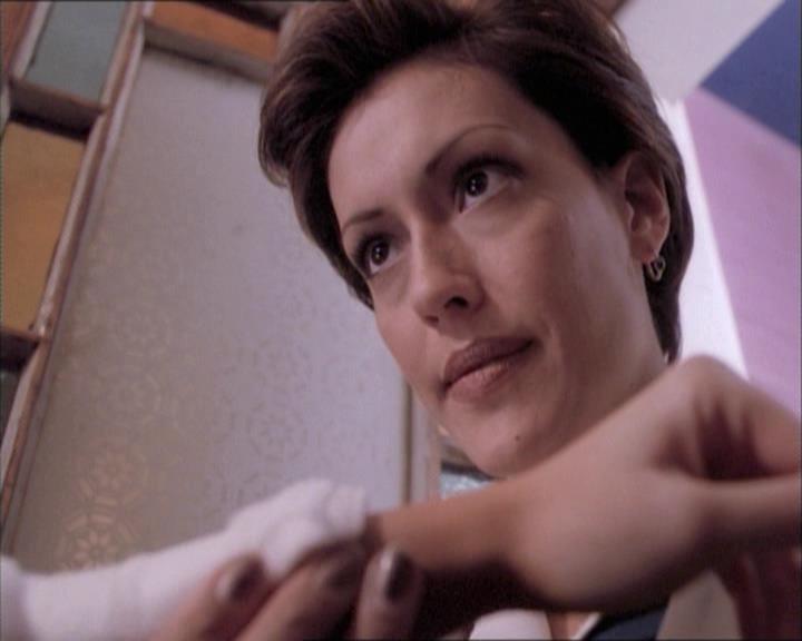 Charmed-Online-dot-net_112TheWendigo1523.jpg