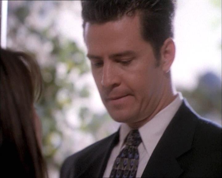 Charmed-Online-dot-net_112TheWendigo1536.jpg