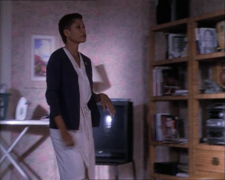 Charmed-Online-dot-net_112TheWendigo1577.jpg
