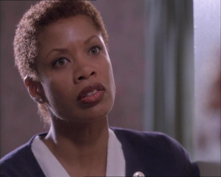 Charmed-Online-dot-net_112TheWendigo1624.jpg