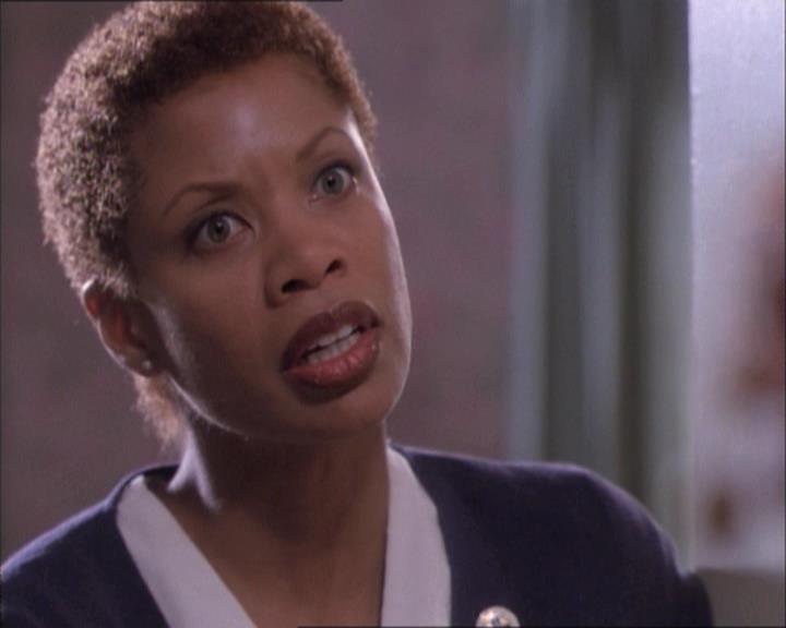 Charmed-Online-dot-net_112TheWendigo1626.jpg