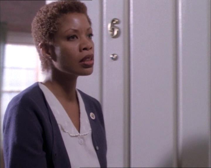 Charmed-Online-dot-net_112TheWendigo1640.jpg
