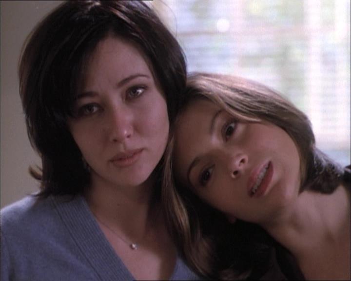 Charmed-Online-dot-net_112TheWendigo1672.jpg Charmed-Online-dot-net_112TheWendigo1672.jpg