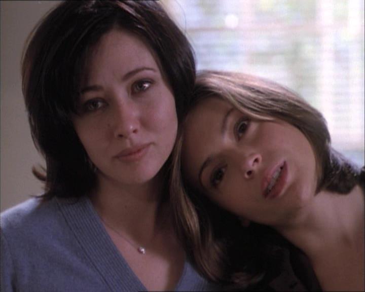 Charmed-Online-dot-net_112TheWendigo1675.jpg Charmed-Online-dot-net_112TheWendigo1675.jpg