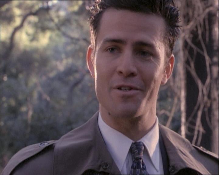 Charmed-Online-dot-net_112TheWendigo1785.jpg Charmed-Online-dot-net_112TheWendigo1785.jpg