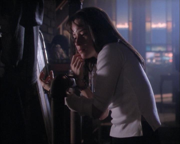 Charmed-Online-dot-net_112TheWendigo2045.jpg