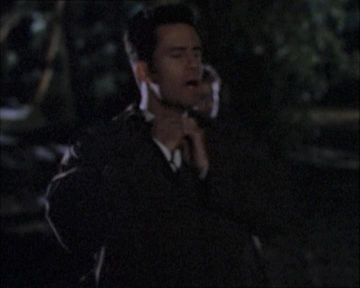 Charmed-Online-dot-net_112TheWendigo2083.jpg