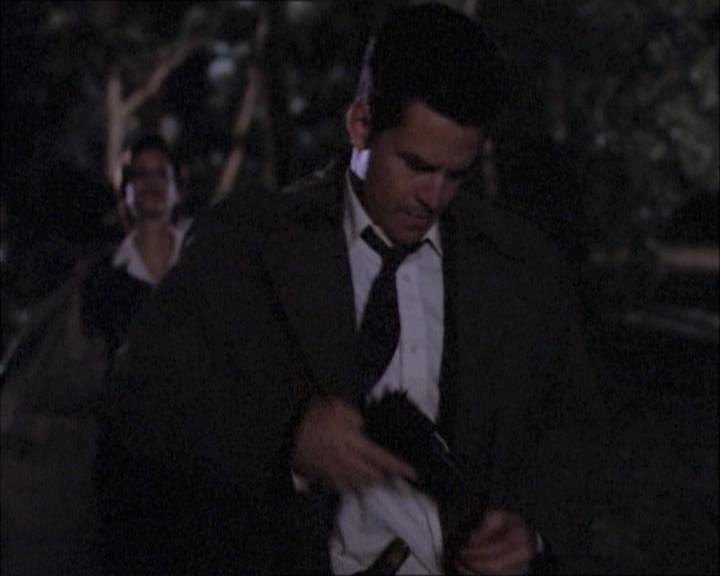 Charmed-Online-dot-net_112TheWendigo2114.jpg