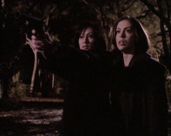 Charmed-Online-dot-net_112TheWendigo2187.jpg