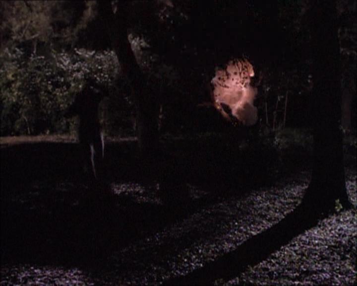 Charmed-Online-dot-net_112TheWendigo2188.jpg