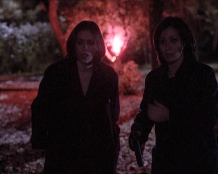 Charmed-Online-dot-net_112TheWendigo2195.jpg