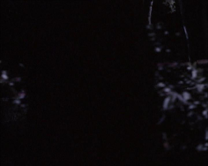 Charmed-Online-dot-net_112TheWendigo2218.jpg